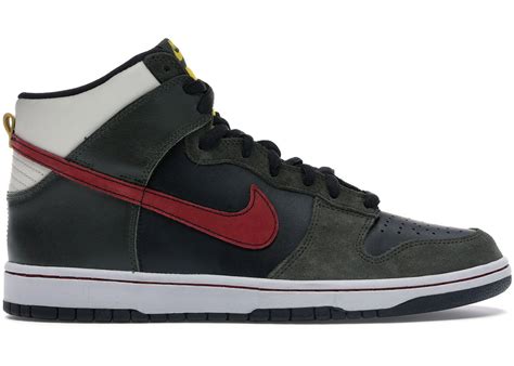 Nike SB Dunk High “Boba Fett” 